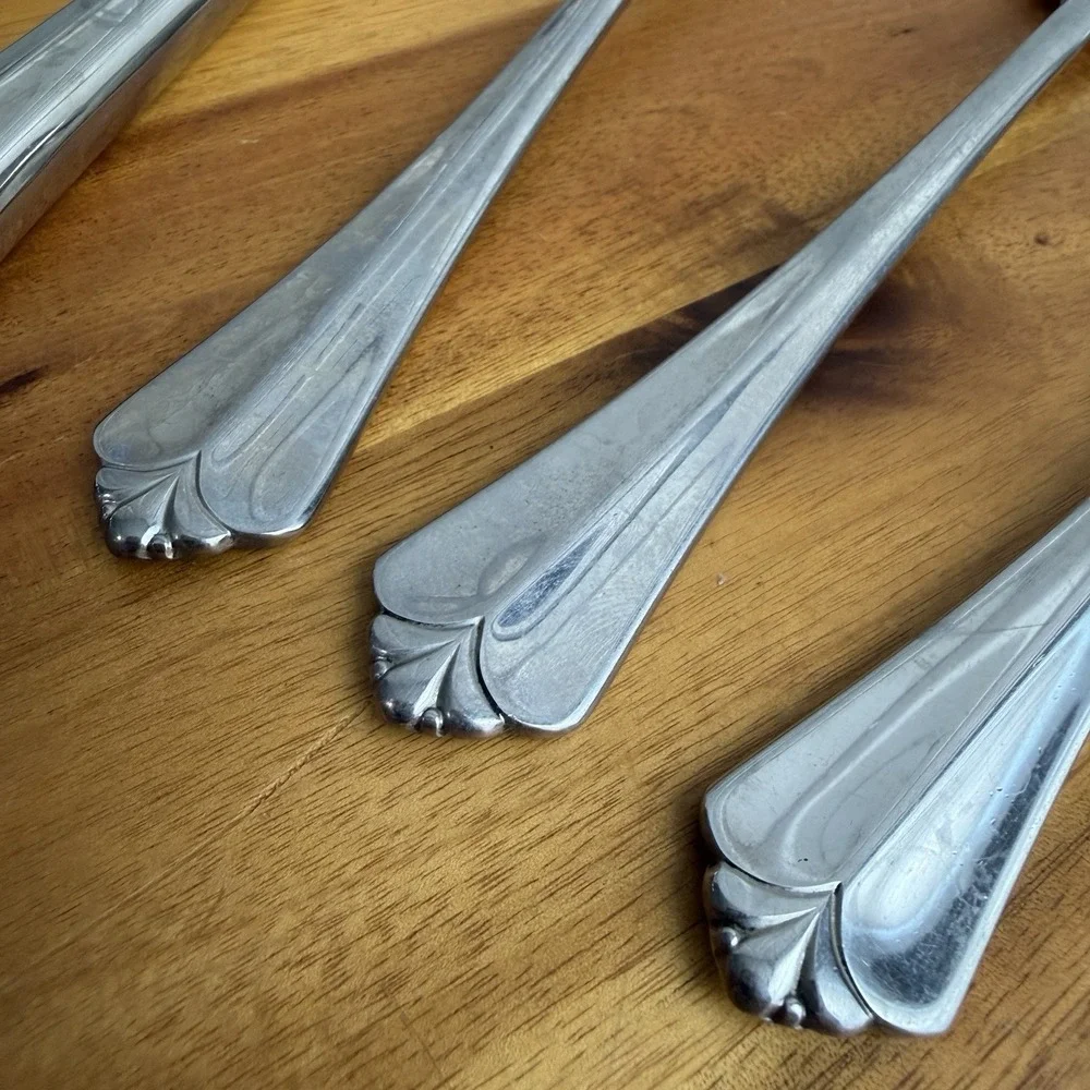 Oneida Community Juilliard Lot Of 22 Forks Spoons Knives Slotted Spoon Serving